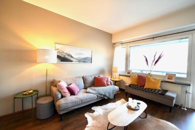 רובניימי Cozy And Bright 2-Bedroom Apartment Washer And Dryer, King Size Bed מראה חיצוני תמונה